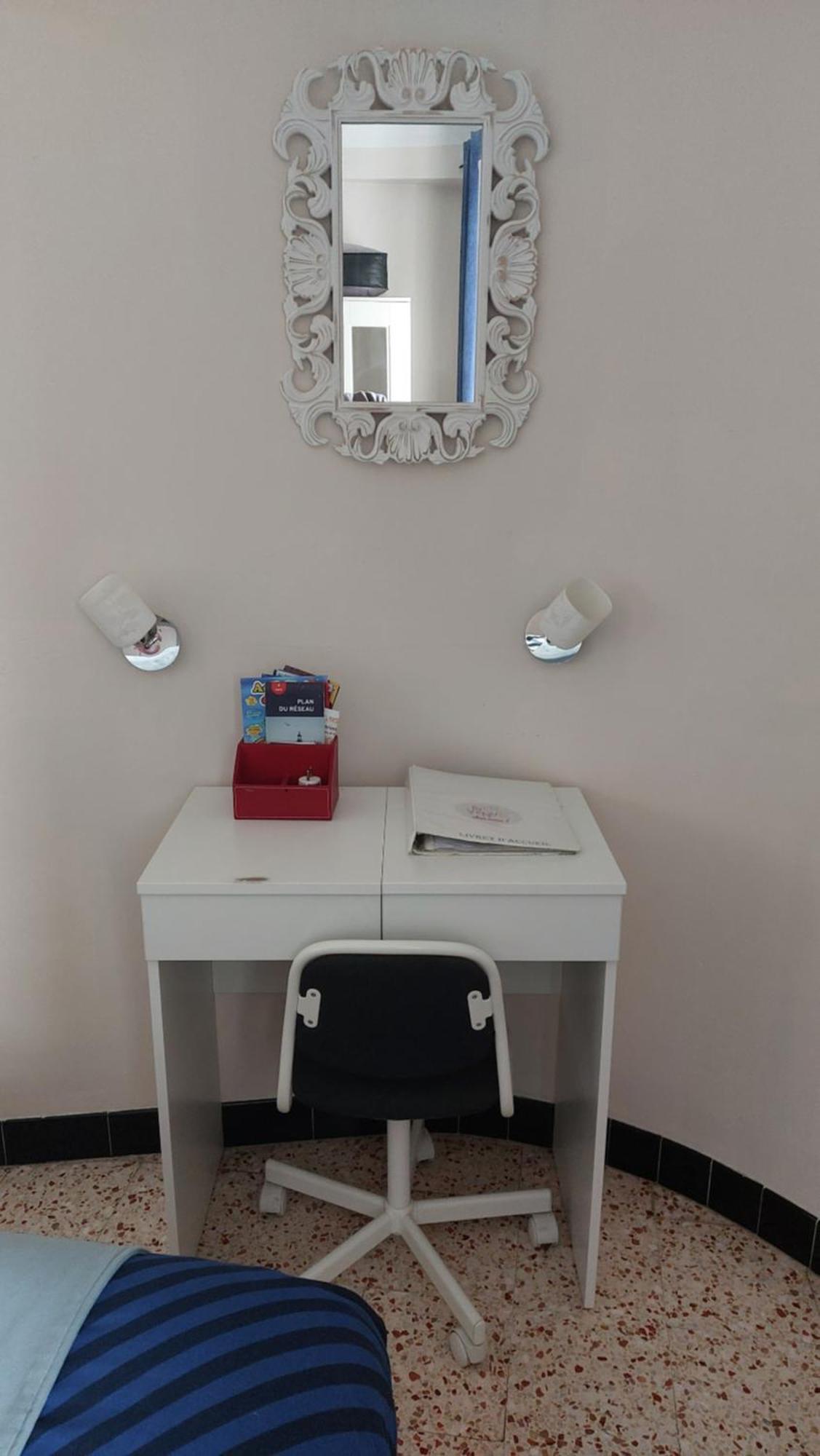 A 10Mn Des Arenes F2 Au Calme Avec Garage Gratuit Apartment Ним Екстериор снимка